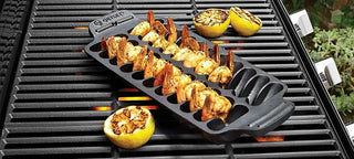 Season and Stir™ Outset Shrimp Grill Pan, Cast Iron