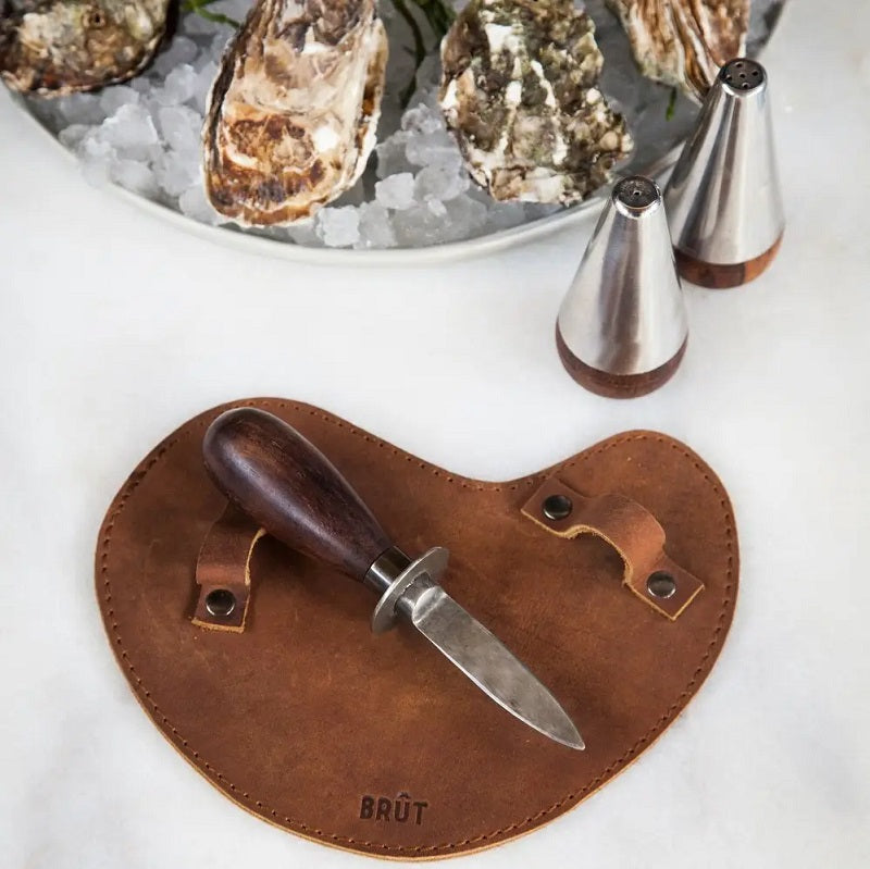 Season and Stir™ Oyster knife with leather glove